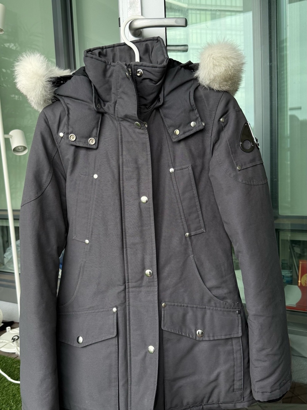 Moose Knuckles Women’s Down Parka w/ Fur Trim XS– Excellent Condition